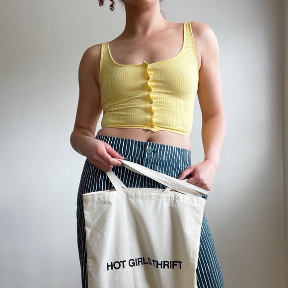 Womens Butter Yellow Ribbed Button Down Cropped Tank Top Y2K - Picture 3 of 12